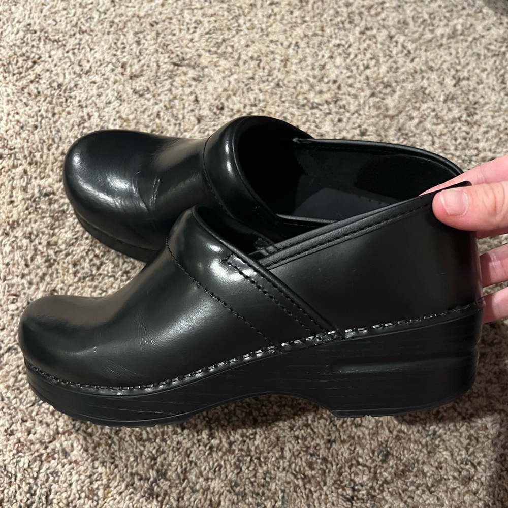 Dansko Barely Worn Clogs, Size 38 Fits A Size 8-8… - image 4
